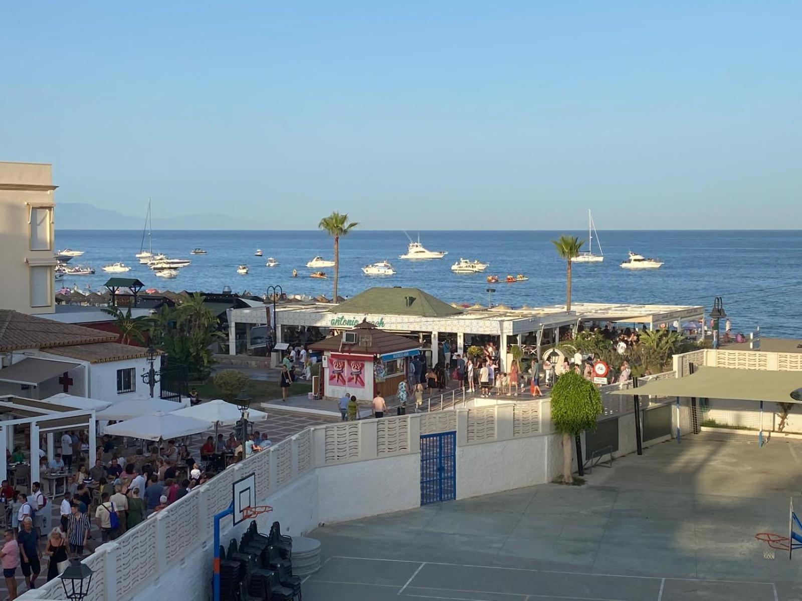 Apartamento Lidia Planta 2, La Carihuela 1ª Linea Playa, Vistas Mar, Buhardilla 1 Dormitorio, 40 M2, 1-3 Huesped, Terraza, Wifi 토레몰리노스 외부 사진