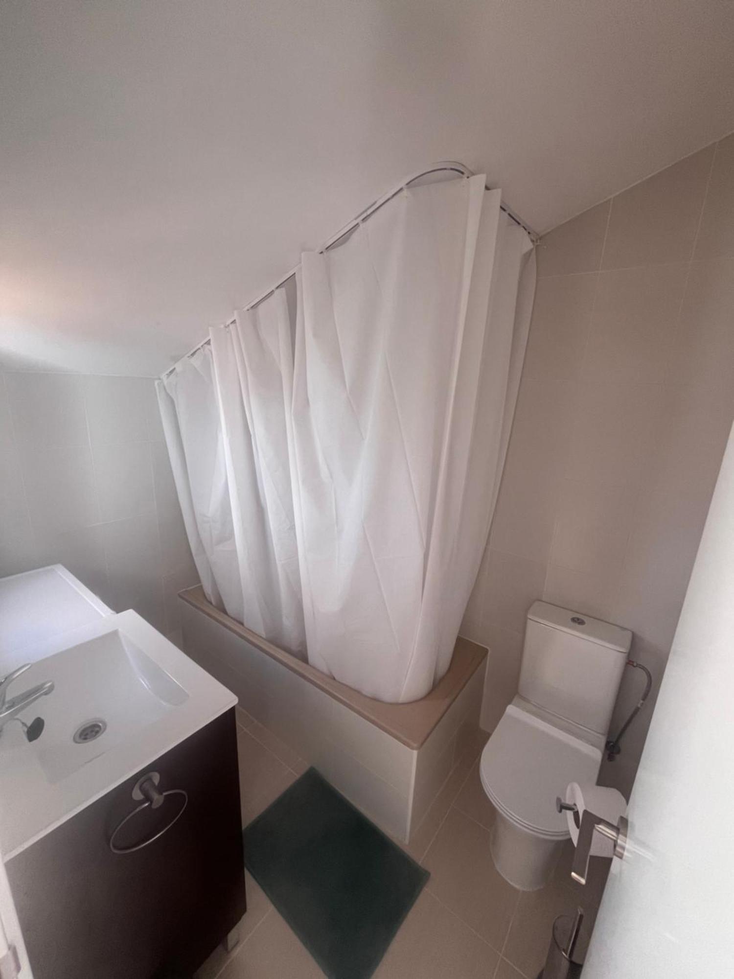 Apartamento Lidia Planta 2, La Carihuela 1ª Linea Playa, Vistas Mar, Buhardilla 1 Dormitorio, 40 M2, 1-3 Huesped, Terraza, Wifi 토레몰리노스 외부 사진